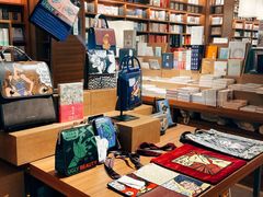 -上海三联书店READWAY(华中首店)