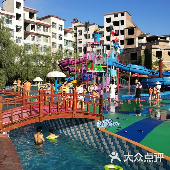 石板滩水上乐园