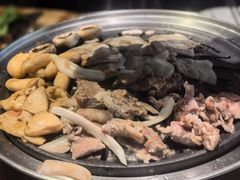 -明洞阿姨·韩式酱蟹烤肉·创意料理(三元桥店)