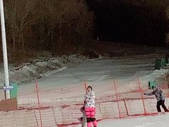 -庙香山滑雪场