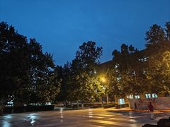 -北京市海淀外国语实验学校