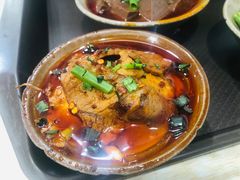 -董哥山城碗碗香(美专校街店)