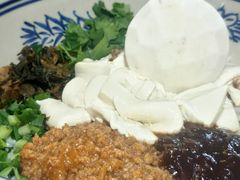 -蜗牛小馆醉乡民谣云南菜(惠新西里店)