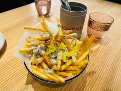 -MOMENTI手工意面(晶耀前滩店)