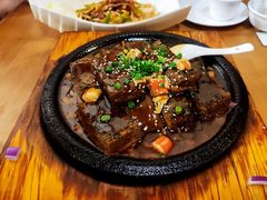 -东馆和天下特色餐饮(工农店)
