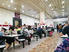 大堂-花溪王记牛肉粉(四季花溪商场店)