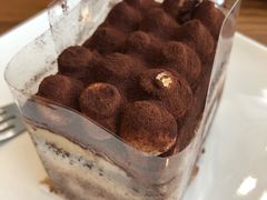 -星巴克臻选(成都环球乐天店)