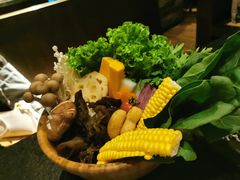 -湊湊火锅·茶憩(新中关购物中心店)