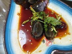 -百盛·牟平烧烤·养马岛海鲜(宁海大街店)