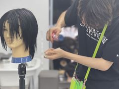 -首脑美容美发化妆美甲培训学校(长沙校区)