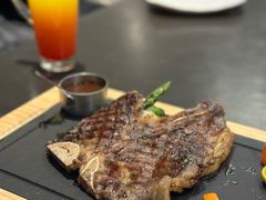 -榛悦隆堡成都酒店(春熙路太古里店)