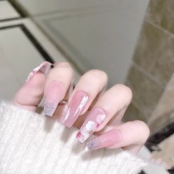 -初心纹眉洗眉·美睫专业店