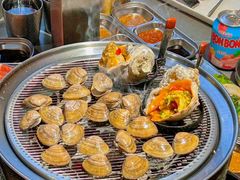 -围炉肉舍•炭烤活鳗•丹东海鲜烤肉(步行街店)