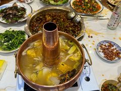 -乡土特色.冷锅鱼.牦牛肉汤锅