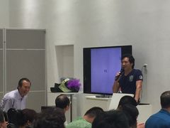 店内环境-Sony Store索尼(广州正佳店)