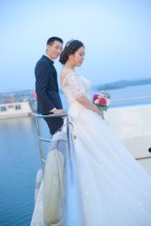 -罗曼司婚纱摄影会馆(瀚威城市中心店)