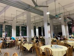 大堂-标记美食新鲜猪杂(兴南大道店)