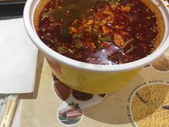 -姑娘手肉夹馍·凉皮·粉面(三盛广场店)