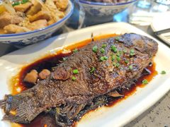 葱烤鲫鱼-荣家小吃(紫阳街店)