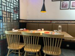 大堂-李子坝梁山鸡(北碚万达五鸡哥店)