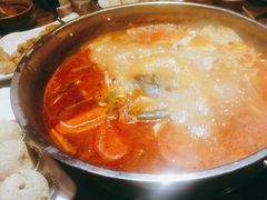-亮欢寨酸汤鱼(沙冲路店)