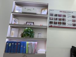 -苗方清颜专业祛痘·皮肤管理