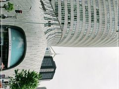 -上海尚嘉中心