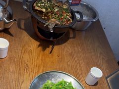 -聚鑫朋酸菜肥肠(九龙仓店)