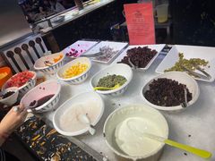-佰烧海鲜烤肉火锅自助(世茂国际广场店)