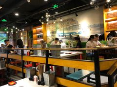 大堂-钢管厂五区小郡肝串串香(南山店)