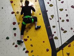 -问山MountQuest攀岩馆