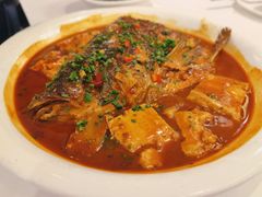 乾隆鱼头-乾隆美食·本帮菜(黄河路店)