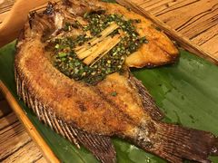 傣味烤罗非鱼-遇见阿家村云南菜(魏公村店)