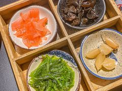 -牛牛和牛海鲜粥底火锅(长虹国际城店)