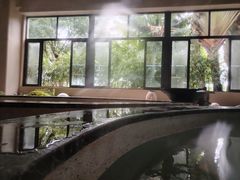 -晋爵会游泳馆(海湾公园店)