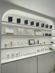 -JNK皮肤管理中心