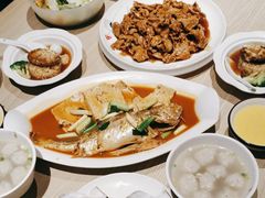-小船渔村•大连菜•大连焖鱼(黄河路店)