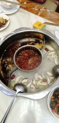 -重庆乡水源火锅(谷埠店)