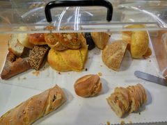 -焙丽拾光(麦凯乐直营店)
