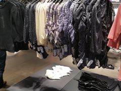 -URBAN REVIVO(深圳华润万象天地店)