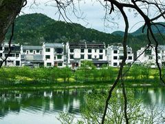 -婺源月亮湾
