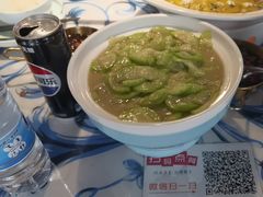 -川流不息·地道川菜·小龙虾(新松江路店)