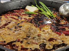 -黄潇洒老火锅(九眼桥宏济巷店)