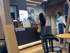 -瑞幸咖啡(艺树家工场店)