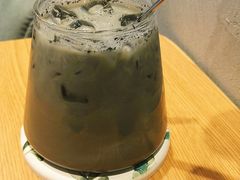 哥特拿铁-ZING COFFEE 镜咖啡