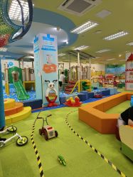 -莫莉幻想儿童乐园(武汉经开永旺店)