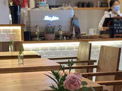-萤火虫咖啡(后海店)