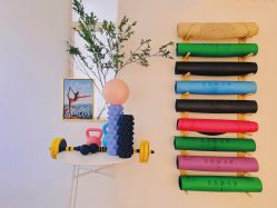 -闺蜜瑜伽·普拉提女性塑形馆