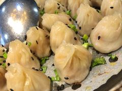 生煎拇指包-红杏酒家·地道川菜(一品天下店)