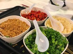 -鲜入围煮花胶鸡海鲜火锅